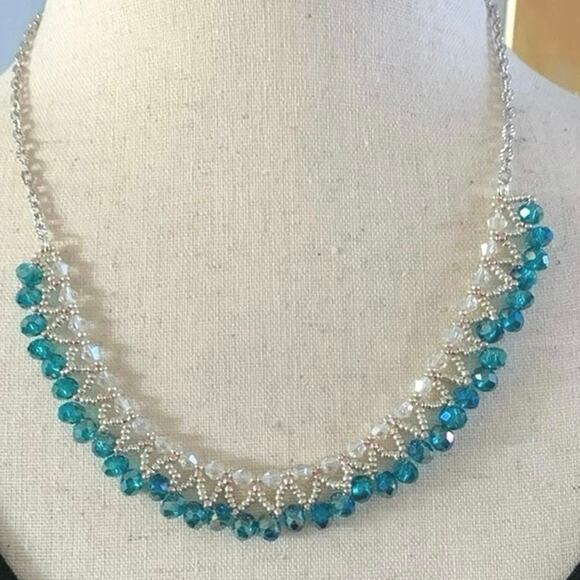 hand crafed Jewelry - Hand beaded aquamarine crystal and seed bead necklace silver chain New with tags